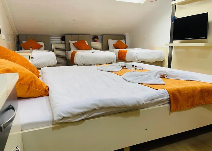 Taksim Gold House 4*