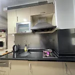 מלון דירות Taksim Gold House 4*
