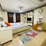Taksim Gold House