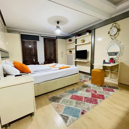 Taksim Gold House